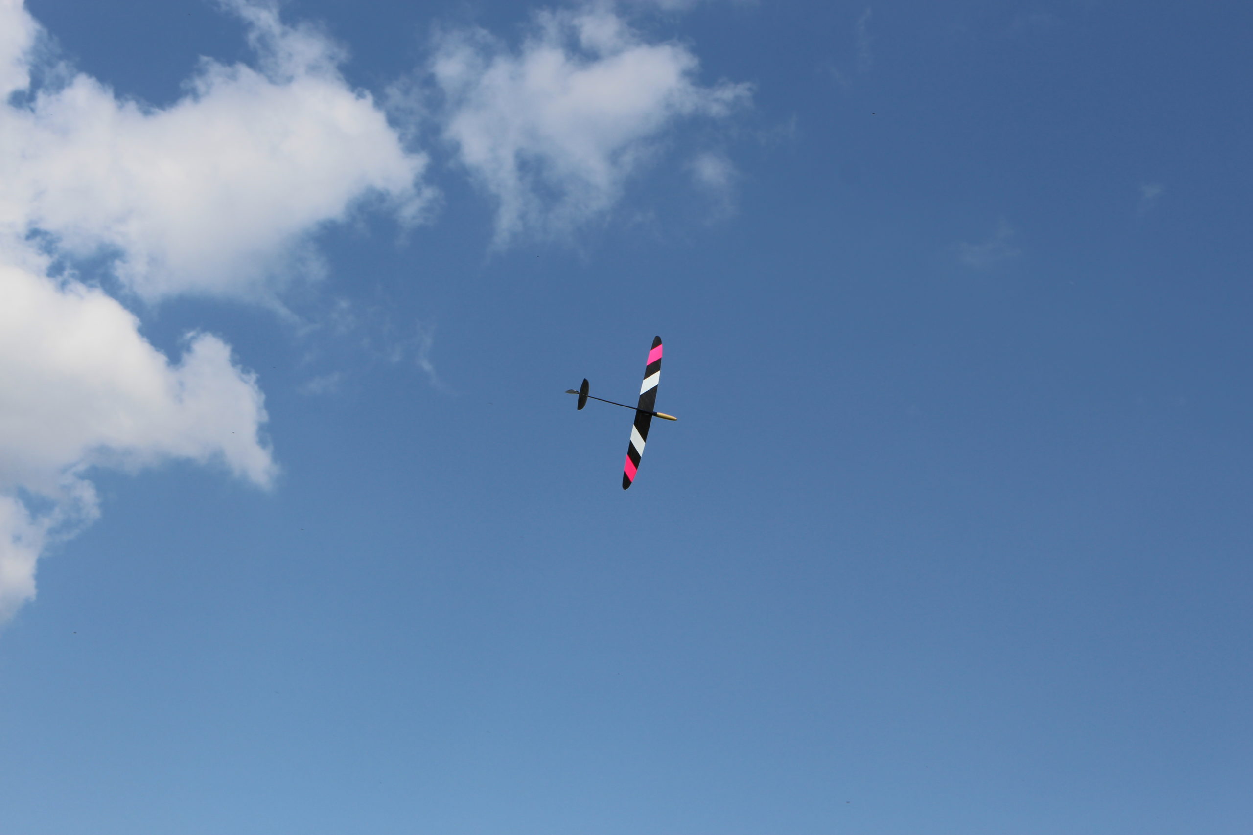 Закарпатські спортсмени взяли участь у змаганнях з авіамоделювання (ФОТО)