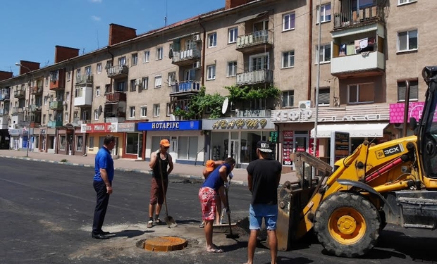 В Ужгороді відкривають частину відреставрованої вулиці Заньковецької