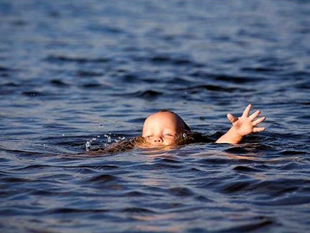 На Міжгірщині дитина втопилася у басейні