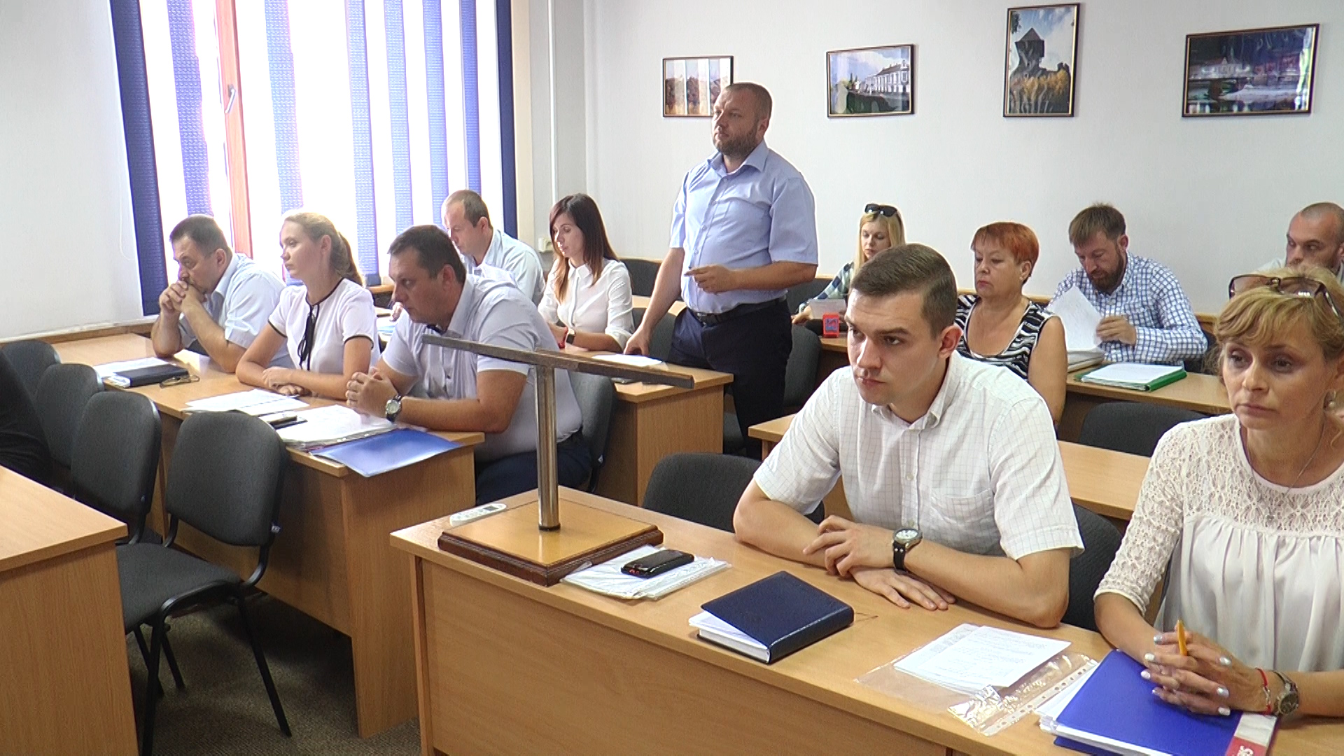 Члени виконкому Ужгородської міськради погодили тарифи на платні медичні огляди (ВІДЕО)