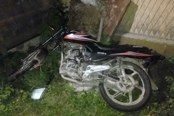 Рахівська поліція розслідує ДТП, в якій травмувався мотоцикліст