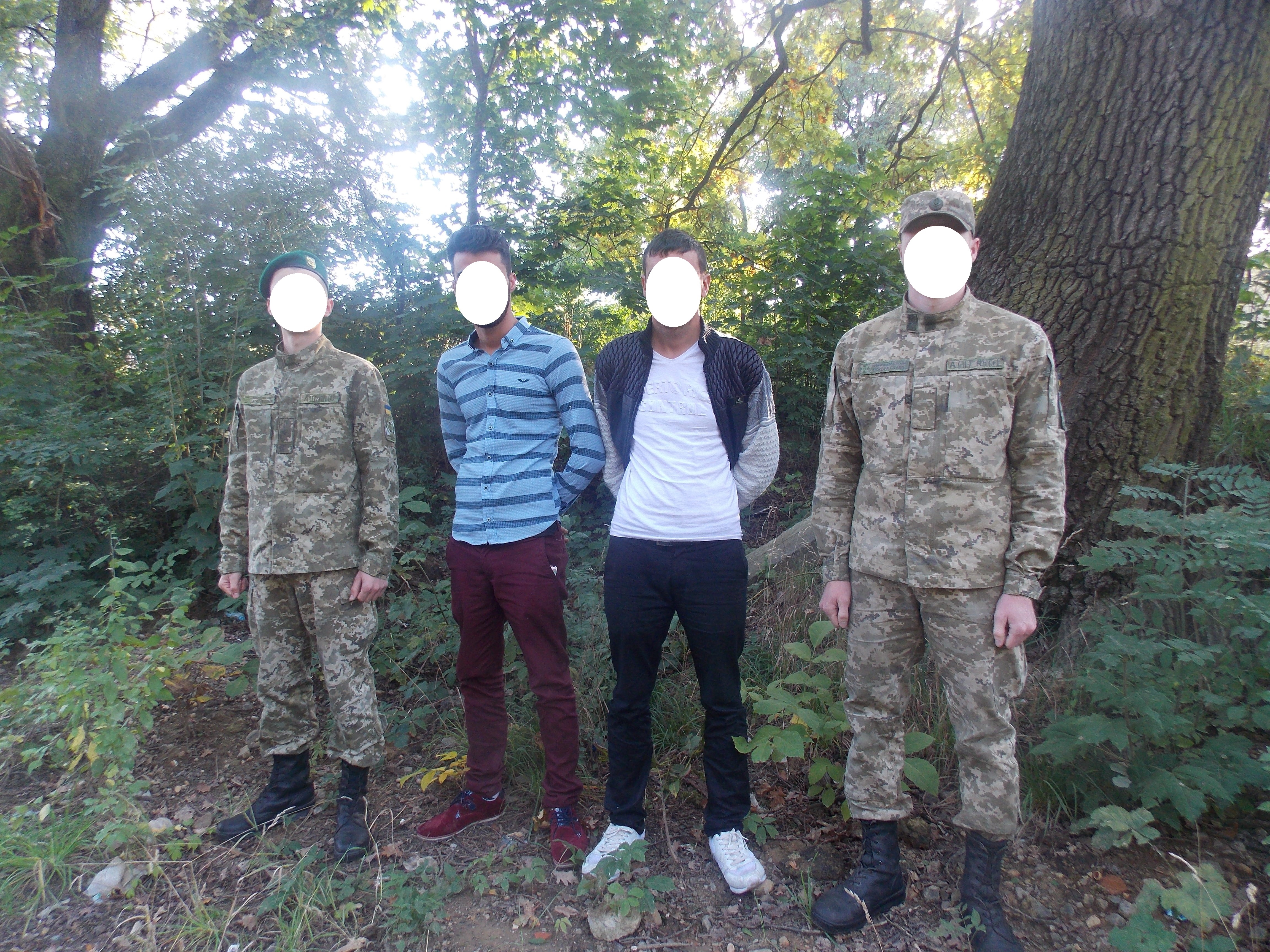 Двох нелегалів з Туреччини затримали прикордонники на Ужгородщині