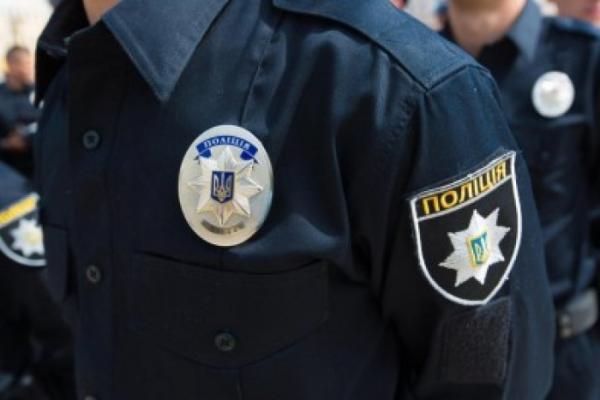 Працівники поліції Мукачева затримали 41-річного підозрюваного, який розшукувався за скоєння двох кримінальних правопорушень