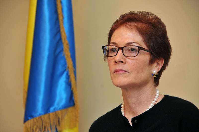США закликали Україну відновити соціальні виплати жителям окупованого Донбасу