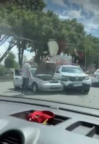 В Ужгороді ДТП за участі автомобіля патрульної поліції (ВІДЕО)