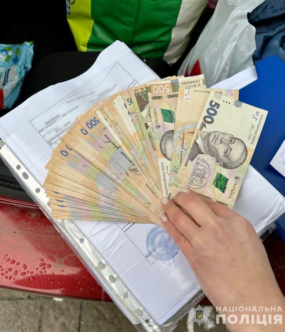 На Закарпатті поліція викрила схему підробки фітосертифікатів на продукцію, яку експортували до ЄС