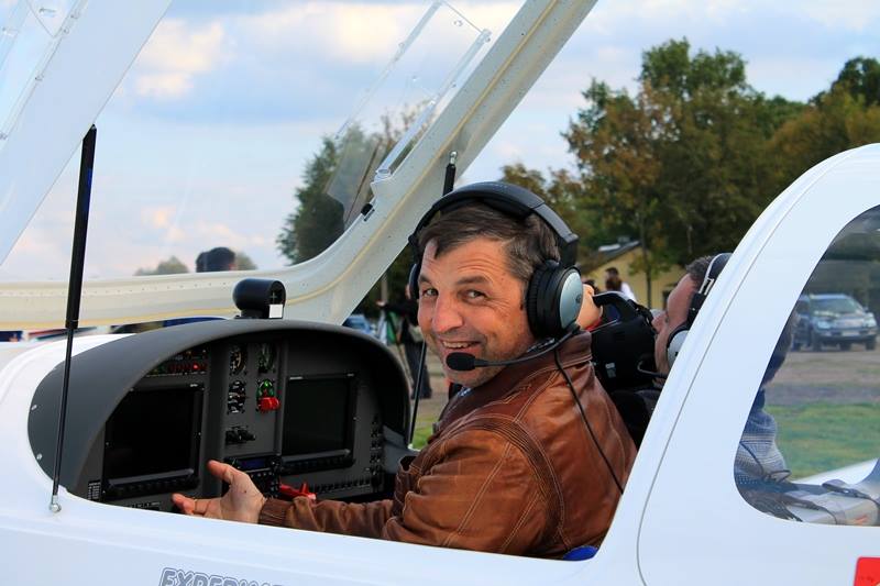 Подробиці авіакатастрофи на Коломийщині: загинули Ігор Табанюк і троє іноземців (ФОТО)