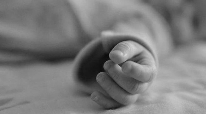 На Хустщині жінка задушила 3-х місячне немовля