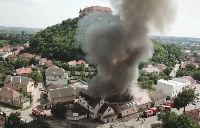 У Мукачеві через недотримання правил пожежної безпеки закривають 2 готелі та хостел
