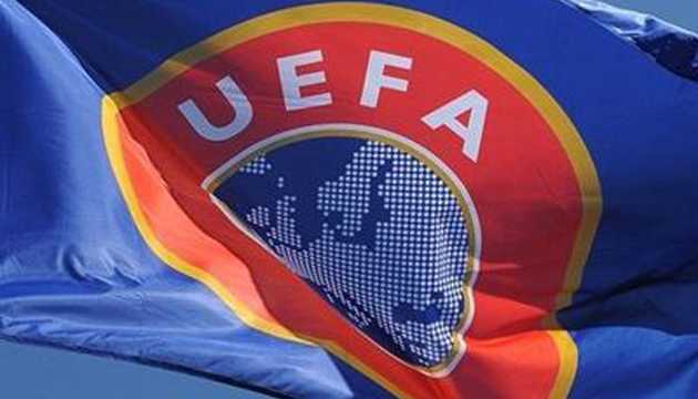 УЄФА оштрафував Футбольну асоціацію Англії за дії фанатів у матчі з Данією на Євро