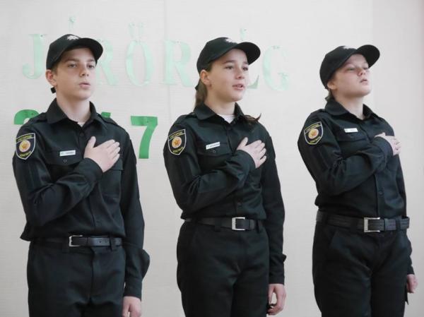 «Дитяча паркова поліція» стартувала в Ужгороді