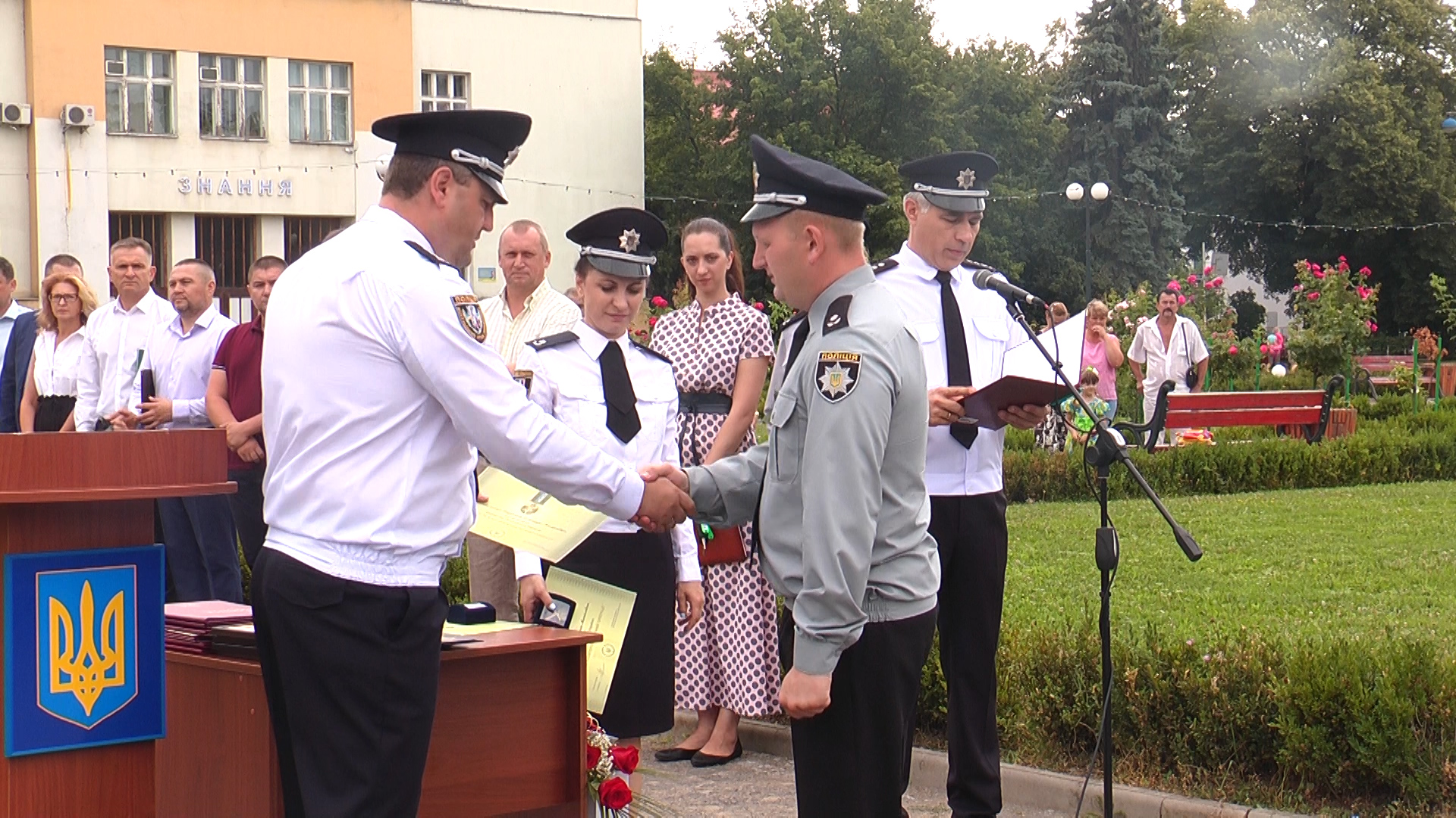 Поліцейські Ужгорода та Мукачева відсвяткували другу річницю (ВІДЕО)