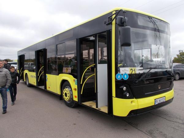 В Ужгороді два дні тестували сучасний автобус "ЕЛЕКТРОН"