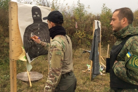 У Мукачеві на полігоні провели навчання поліцейські батальйону оперативного реагування