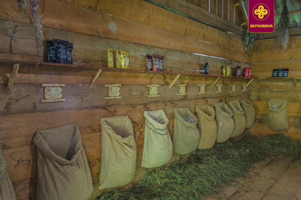 “Дідова Аптека”: В Карпатах відкрили музей цілющих гуцульських настоянок (фото)