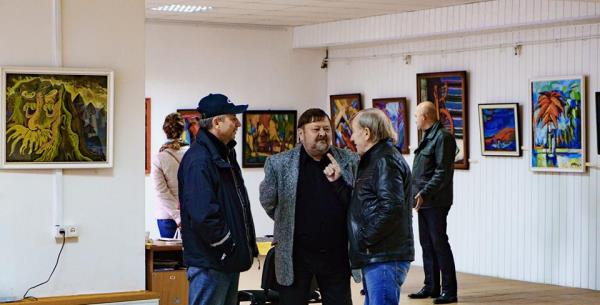 В Ужгороді відкрилась ювілейна виставка художника з Іршавщини (Фото)