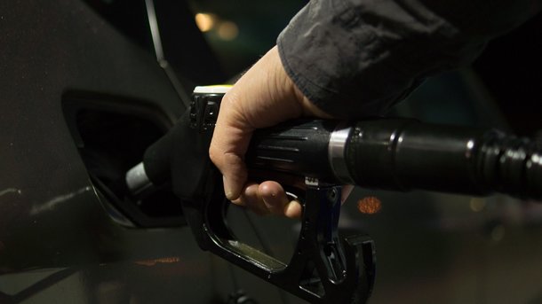 Що буде з цінами на бензин в листопаді?