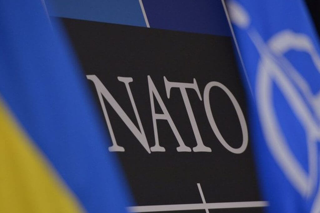 Угорщина перейшла до блокування відносин України з НАТО