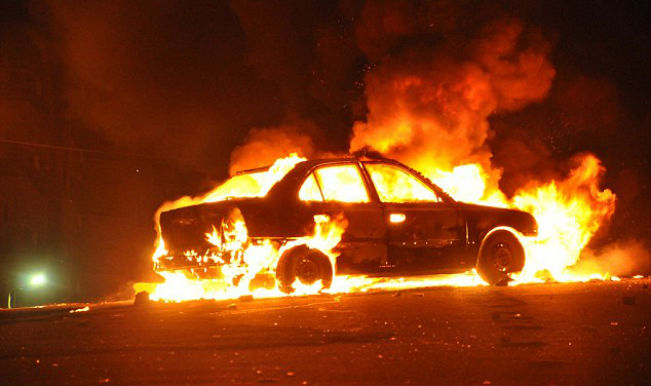 Пожежа в Ужгороді: вогонь повністю знищив автомобіль