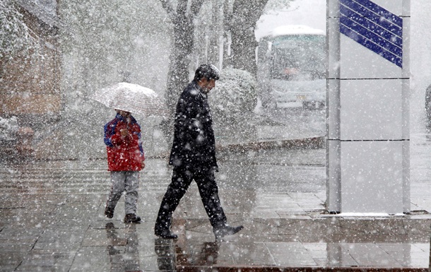 Завтра по всій Україні очікується мокрий сніг