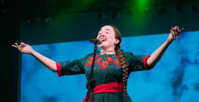 Викладачка з Ужгорода перемогла в міжнародному пісенному конкурсі в Ізраїлі