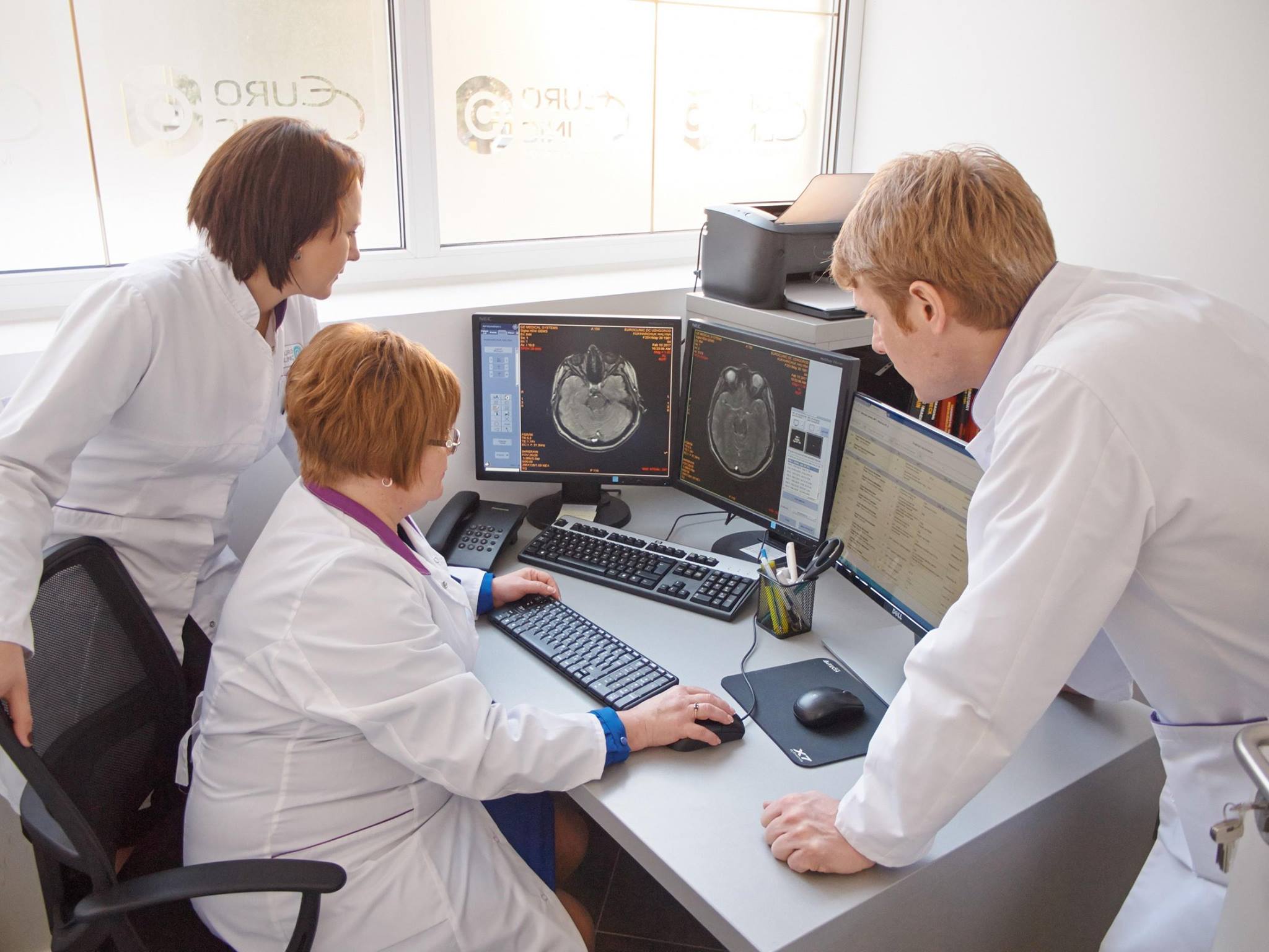 Закарпатський діагностичний центр "Євроклінік" розповів закарпатцям про МРТ