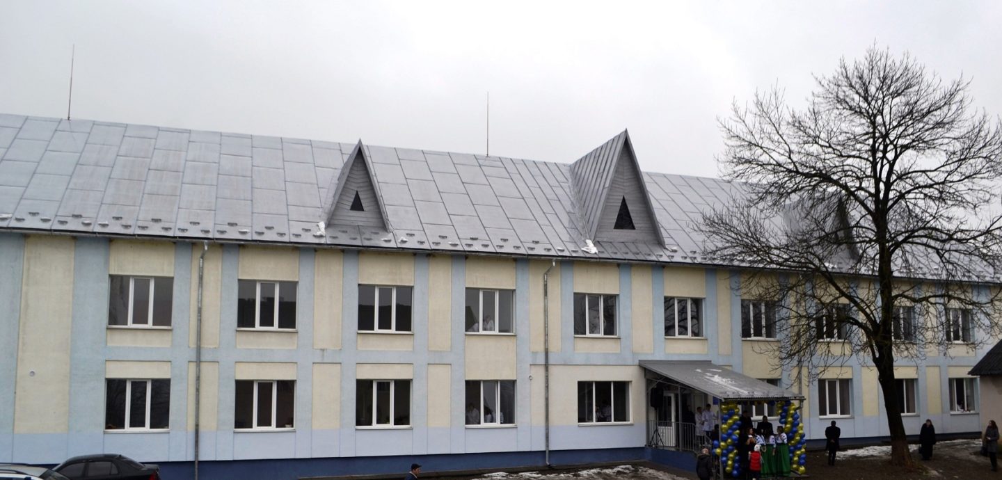 На Тячівщині відкрили лікарню, яку з перервами будували 37 років! (+ ФОТО)