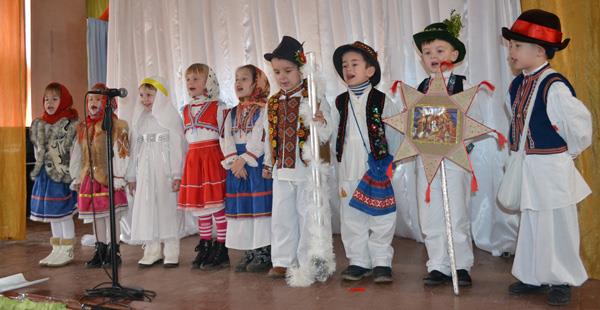 Районний дитячий фестиваль колядок «Віфлеємська зіронька» стартував у Буштині (ФОТО)