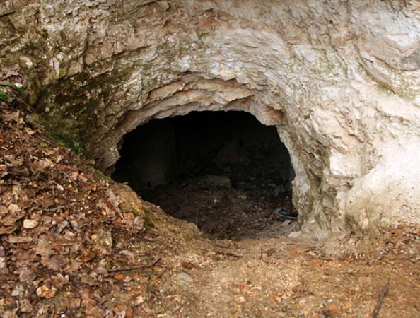 Таємничі печери Берегівського горбогір’я - де можна знімати фільми жахів