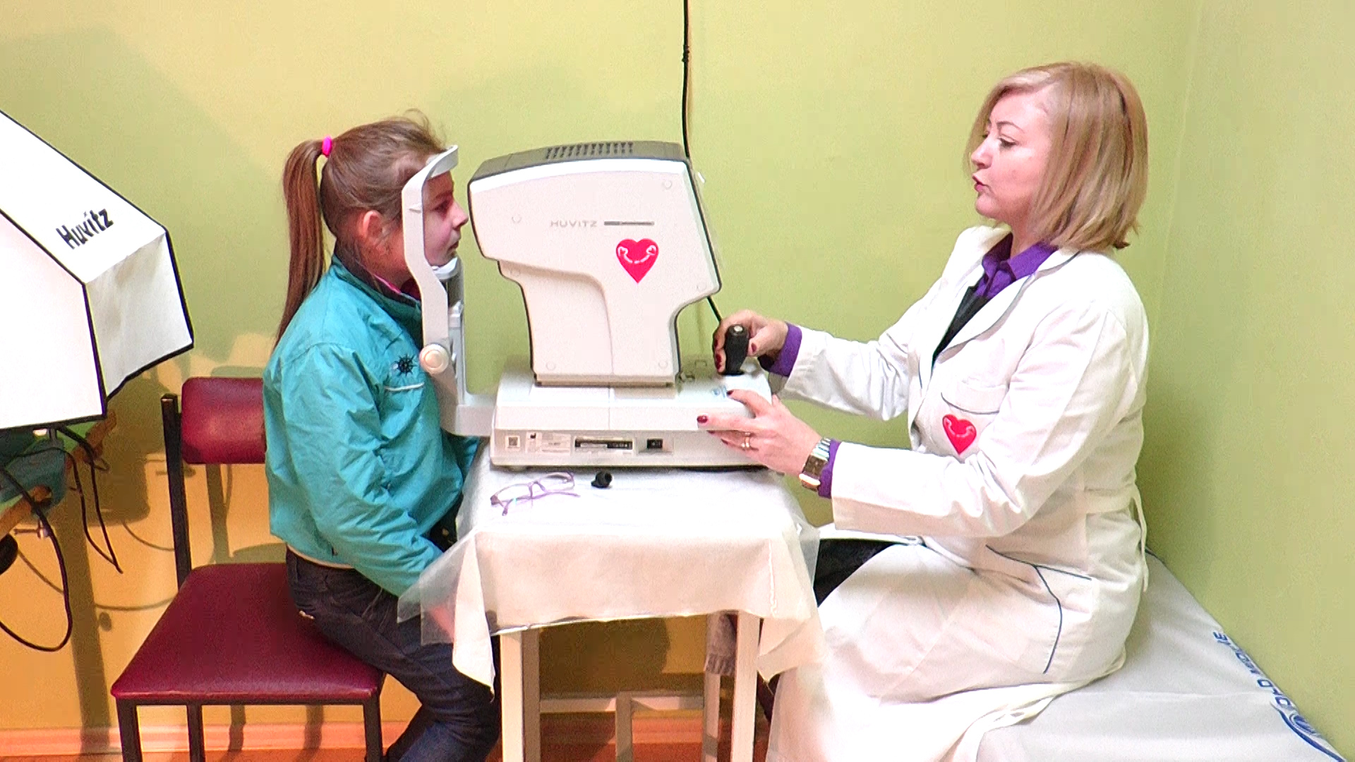 У Закарпатській ОДЛ закупили медичне обладнання для офтальмологічного відділення в рамках акції "Серце до серця" (ВІДЕО)