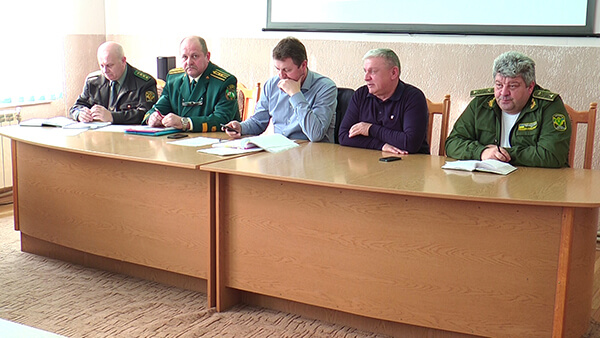 У конференц-залі Закарпатського ОУЛМГ відбулась виробнича нарада з питань ведення мисливського господарства та полювання (ВІДЕО)
