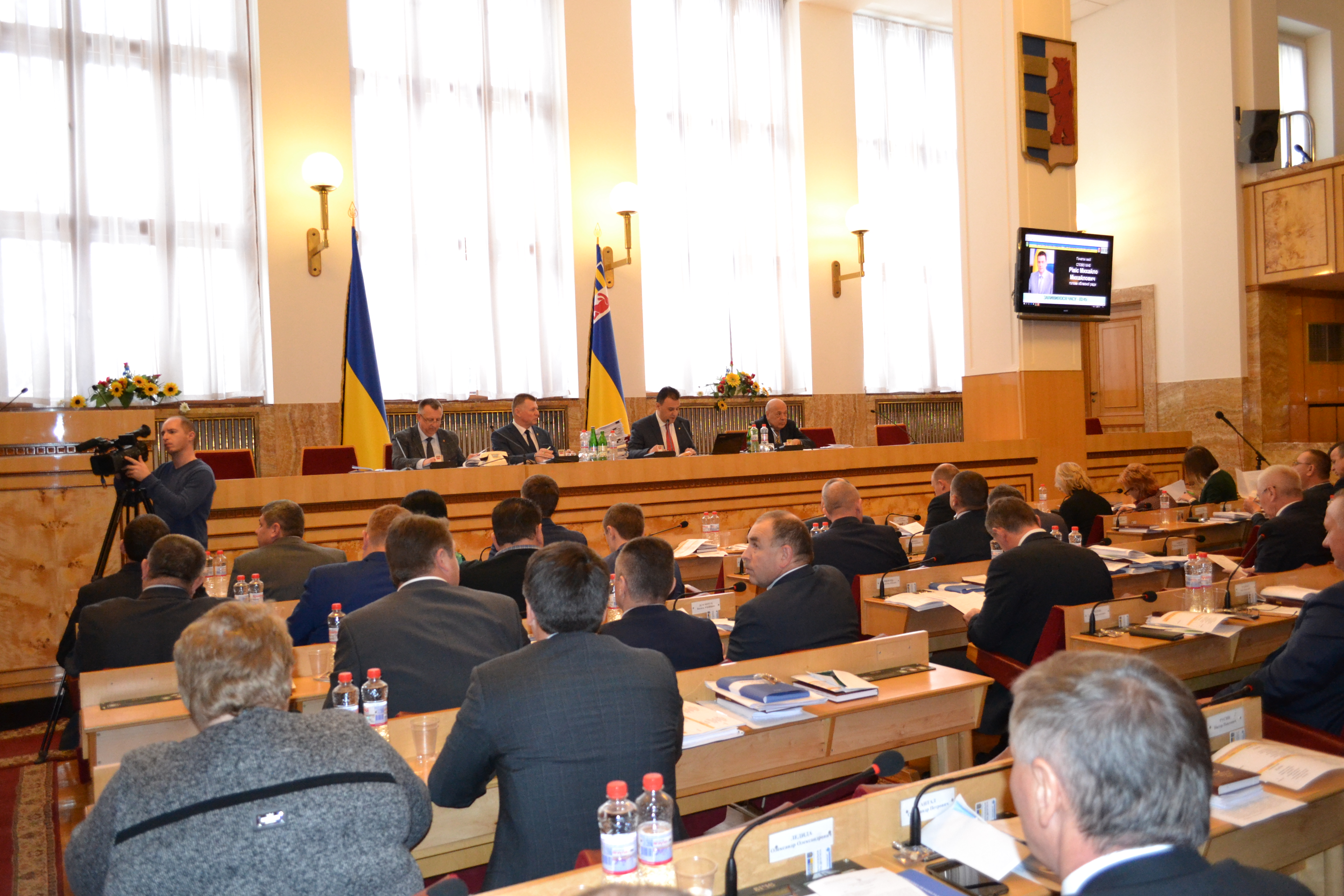 У четвер, 22 лютого, у сесійній залі Закарпатської обласної ради відбудеться перше пленарне засідання 10-ї сесії сьомого скликання
