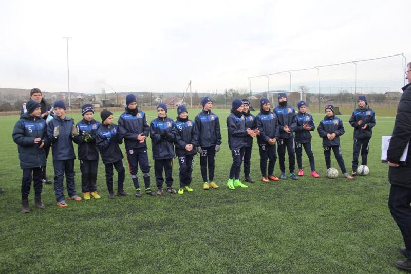Угорські футбольні спеціалісти поділились досвідом із закарпатськими колегами