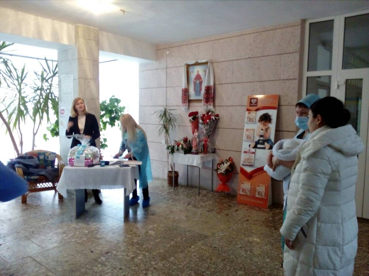 У Мукачівській ЦРЛ провели акцію популяризації видачі свідоцтв у пологовому будинку (ФОТО)