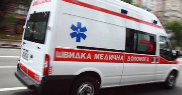 На Виноградівщині 4 мешканців отруїлись невідомою речовиною