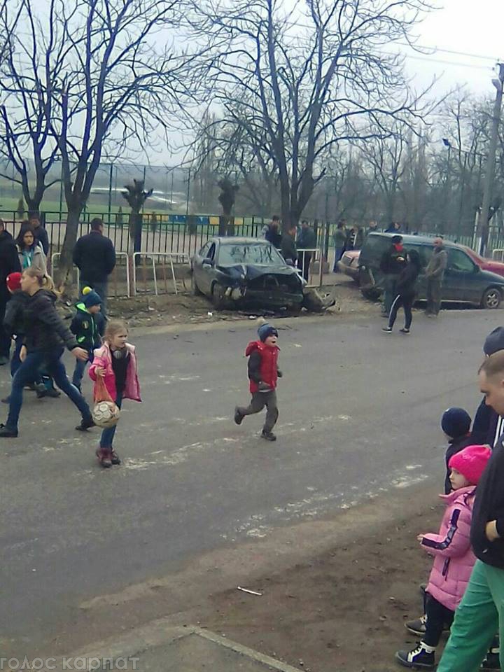 Серйозна ДТП на Виноградівщині: діти не постраждали (фото)