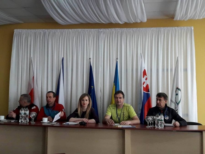Закарпатські гірські рятувальники стали учасниками безпекової конференції у Франківську