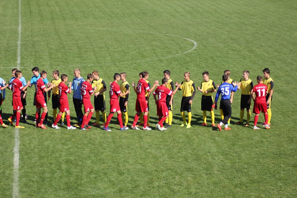 21 та 22 квітня закарпатські команди зіграють матчі 13-го у Вищій та 16-го туру у Першій лізі чемпіонату ДЮФЛ України