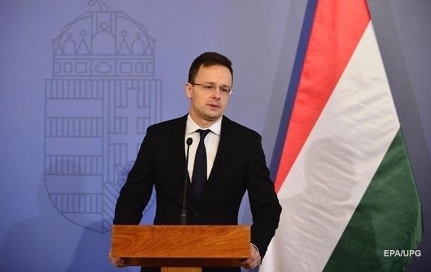 Угорщина не згідна з політикою НАТО щодо України