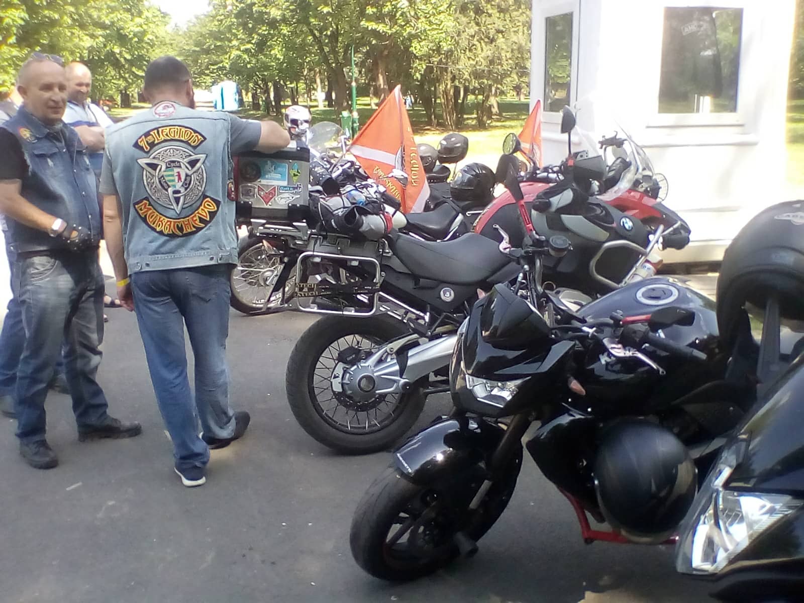 У Мукачево злітаються байкери - "легіонери" святкують 11 років клубу (ФОТО)