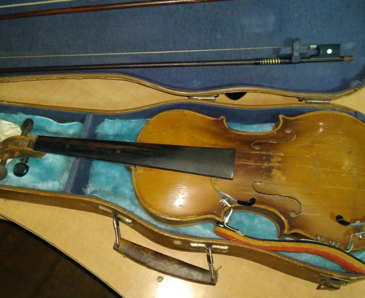 На Закарпатті попередили вивезення за кордон старовинних музичних інструментів (ФОТО)