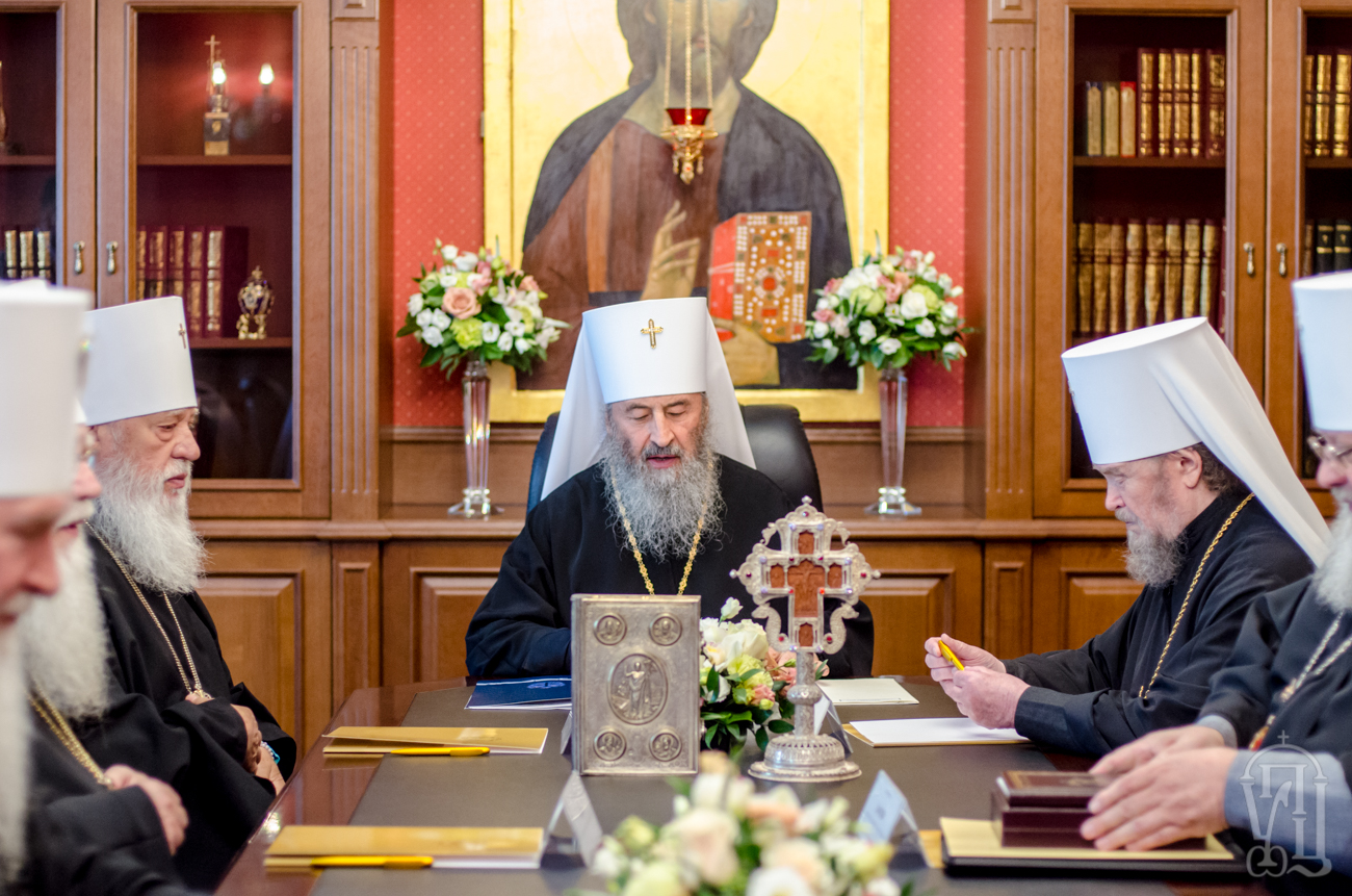 Синод звернувся до вірних УПЦ щодо інформації про можливість «надання Томосу про автокефалію Православної Церкви в Україні»