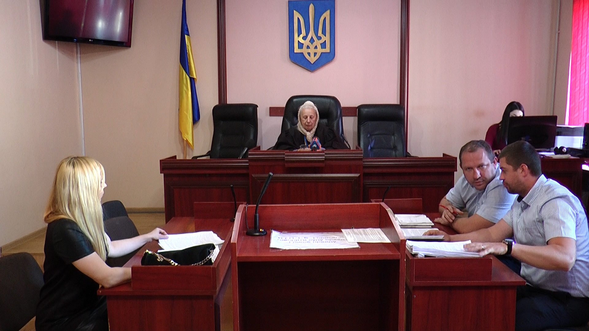 У Мукачівському міськрайонному суді пройшло чергове засідання по справі жорстоко вбитого Михайла Глеби (ВІДЕО)