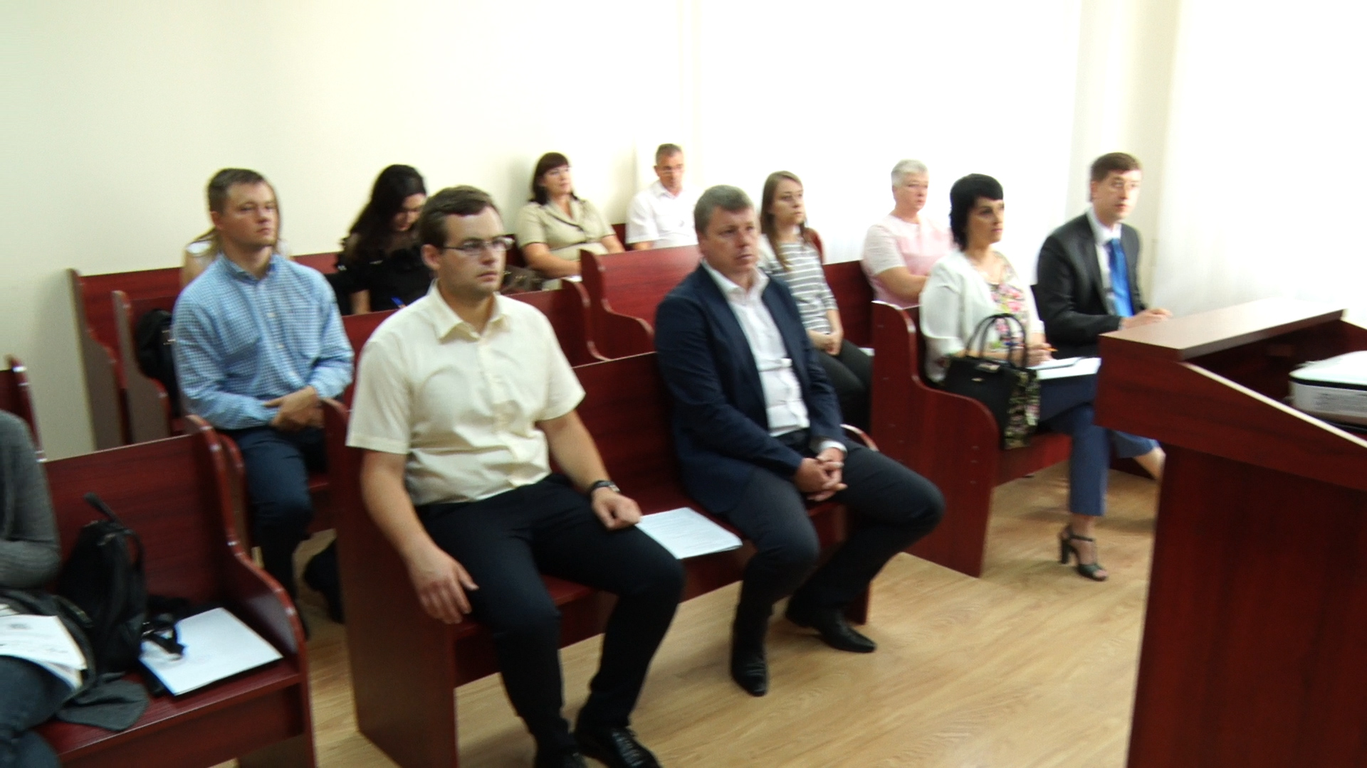 В рамках всеукраїнського форуму в Ужгороді обговорили можливості співпраці суддів та ЗМІ (ВІДЕО)