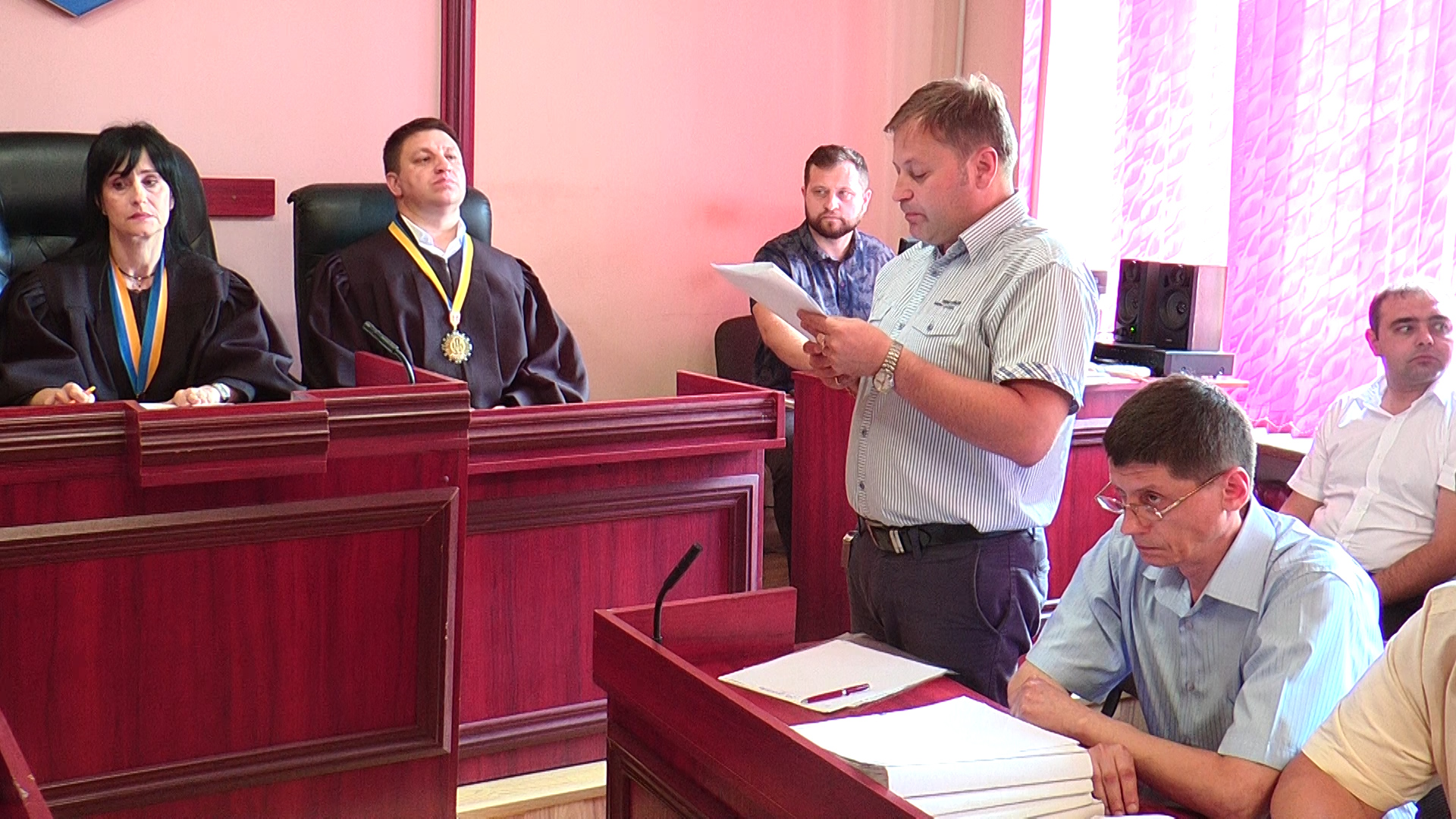 У Мукачівському міськрайонному суді триває справа по вбивству Михайла Глеби (ВІДЕО)