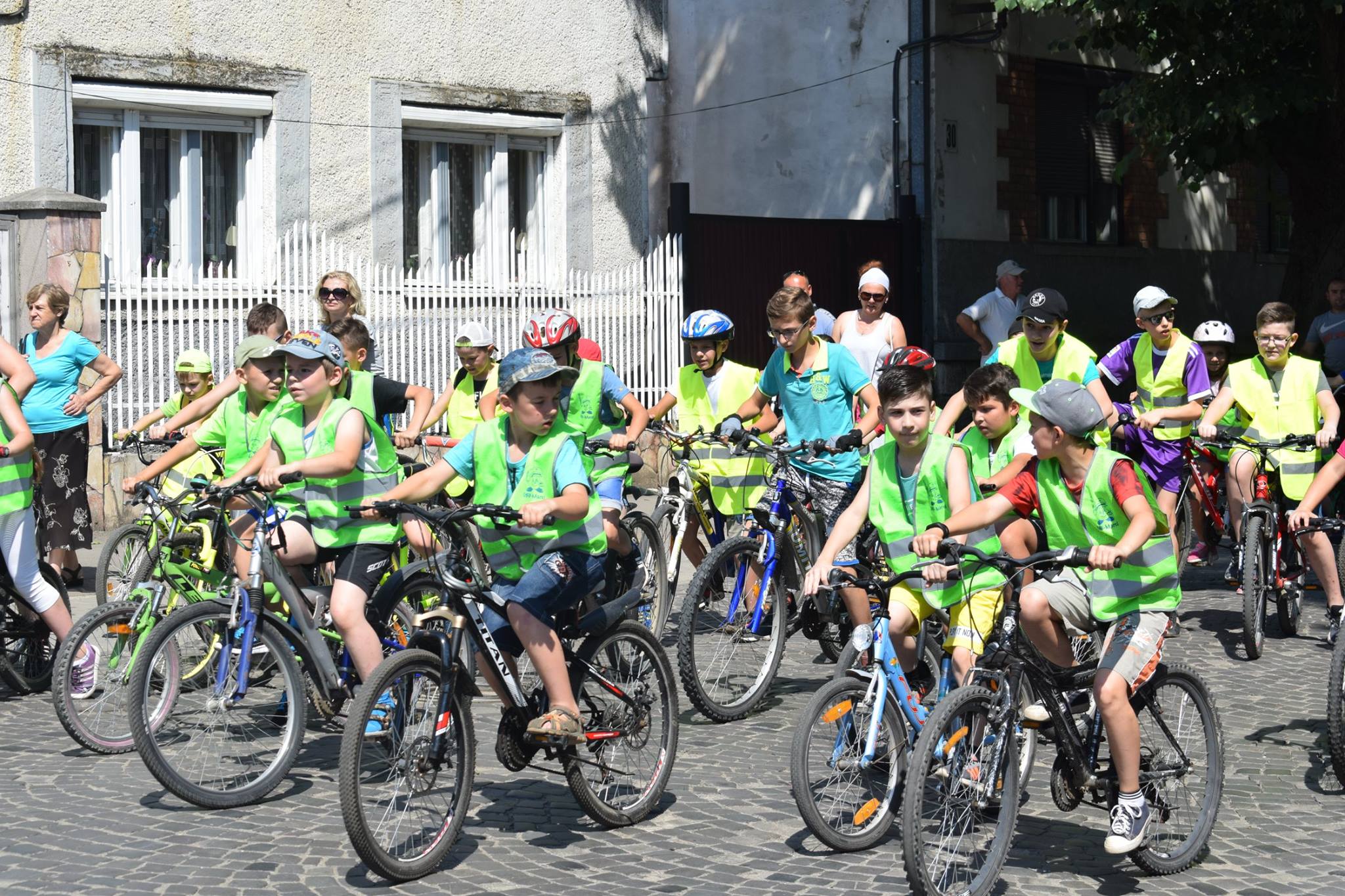 Береговом проїхалися понад 100 велосипедистів (ФОТО)