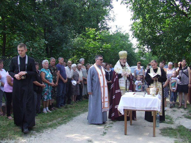 На Берегівщині відбулось освячення відновленої дзвіниці (ФОТО)