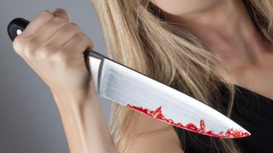 В Мукачеві батько отримав ножове поранення від доньки