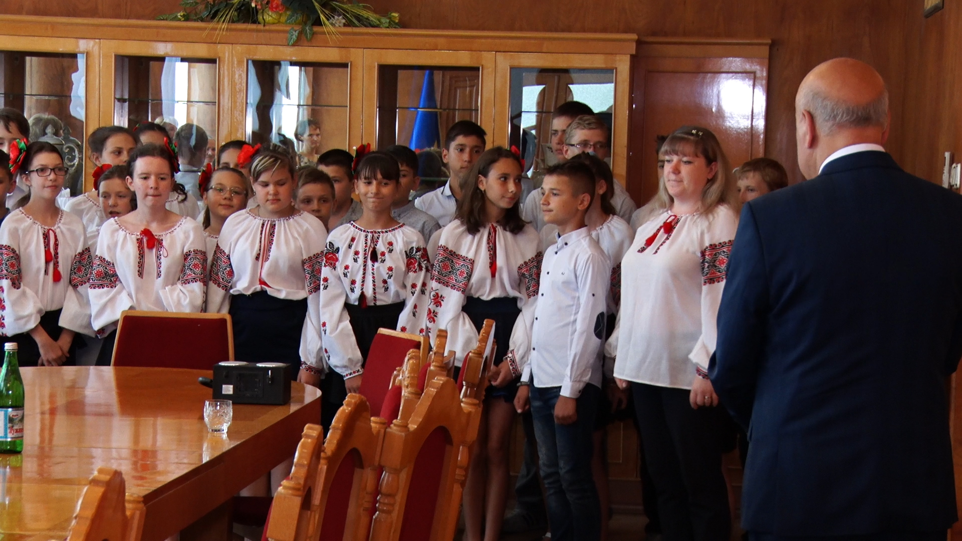 На запрошення губернатора Закарпаття приїхали діти з Придністров’я (ВІДЕО)