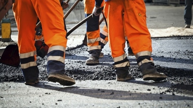 Депутати Закарпаття вимагають ремонтувати дороги з бюджету «митного експерименту»
